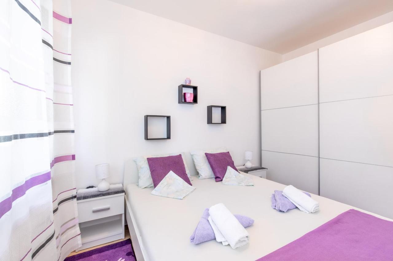 Apartment Lavanda With Beautiful Garden Krk Town Bagian luar foto